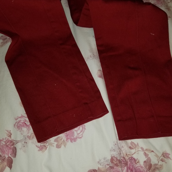 Deep red pants - Picture 2 of 5